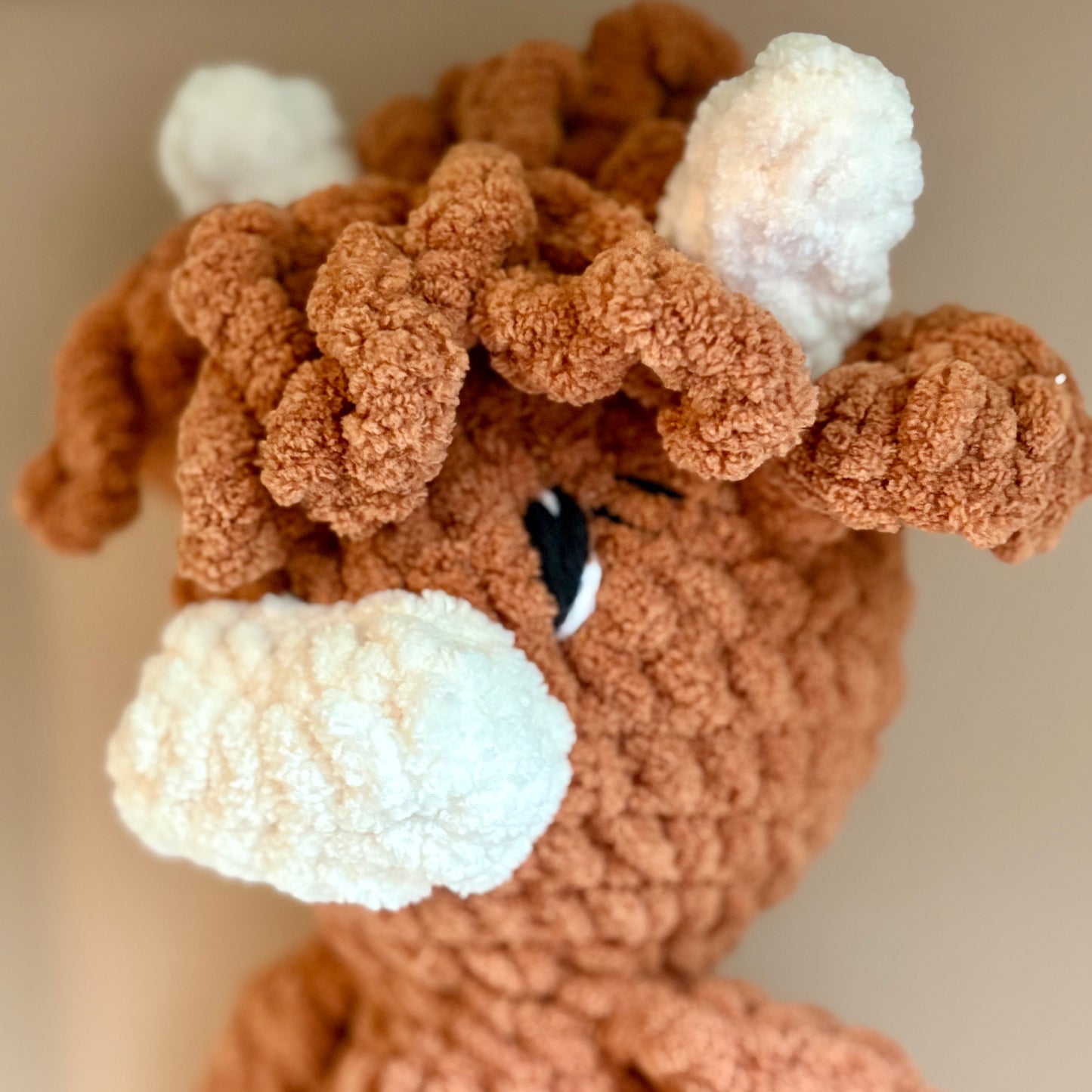 Plush Highland Cow (yarn eyes)