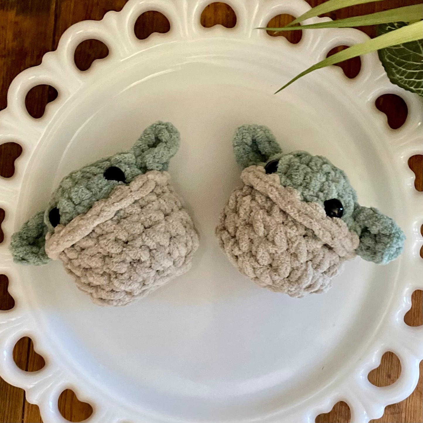 Mini Baby Yoda Plushie