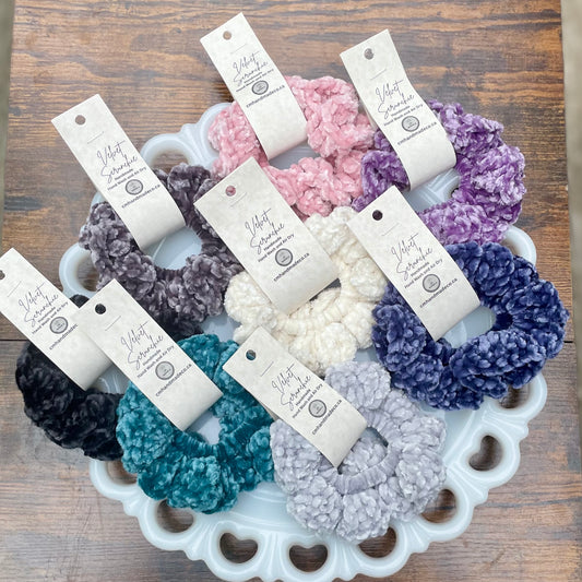 VELVET CROCHET SCRUNCHIE