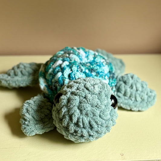 Plush Small Sea Turtle - Turquoise (plastic eye)
