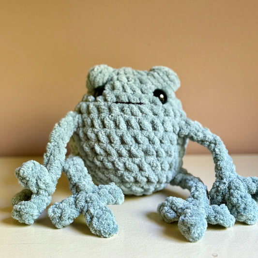 Plush Misty Green Fred the Frog (plastic eye)