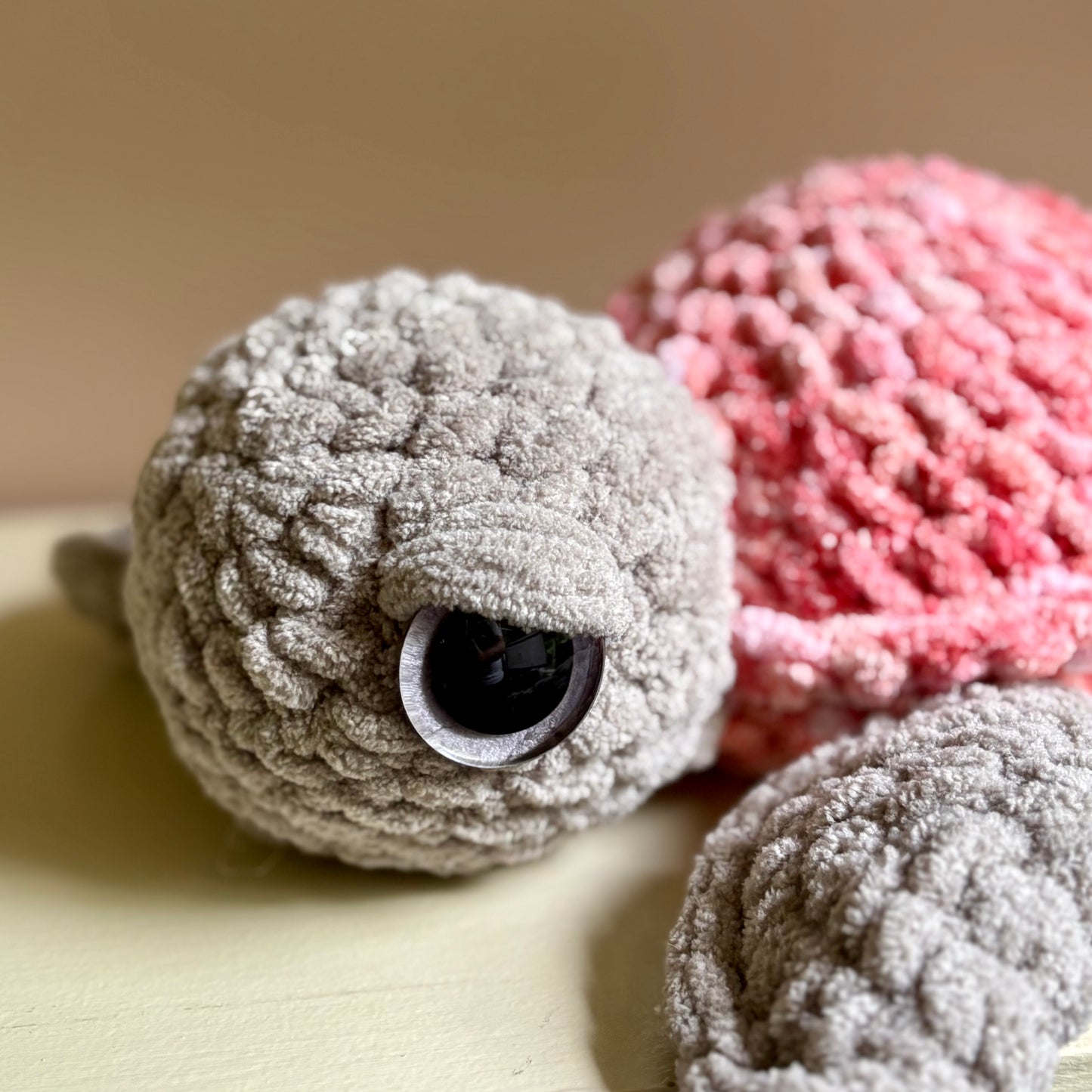 Plush Large Sea Turtle - Coral (plastic eye)