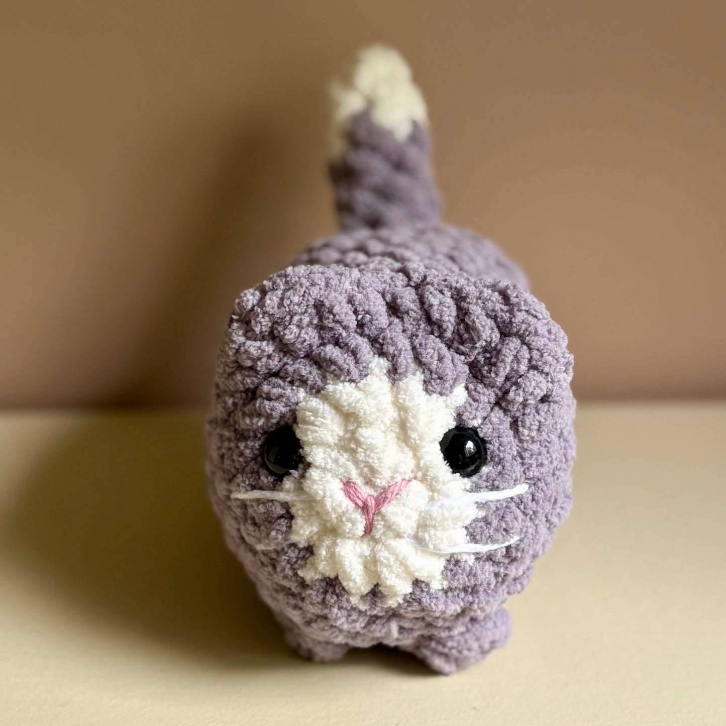 Small Plush Loaf Cat - Light Gray with White Face (plastic eye)