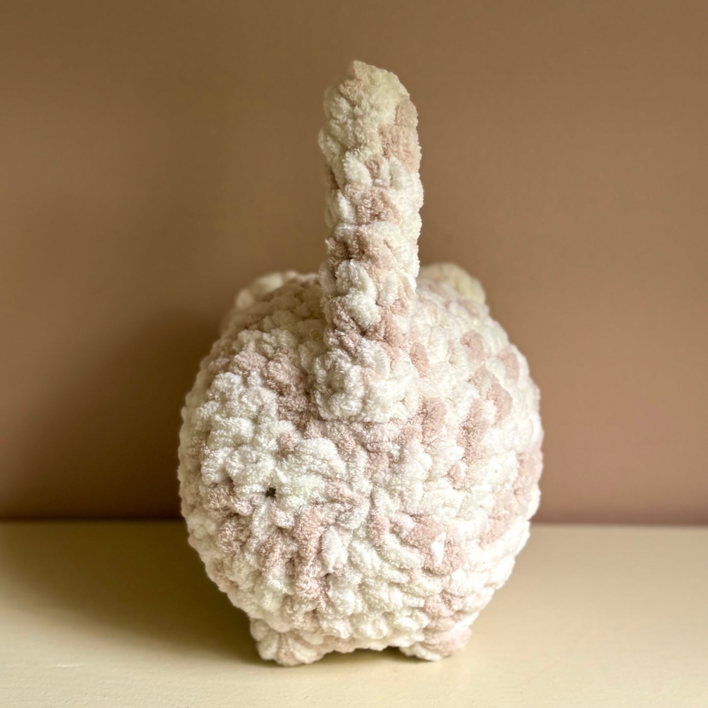 Medium Plush Loaf Cat - Sandcastle (plastic eye)
