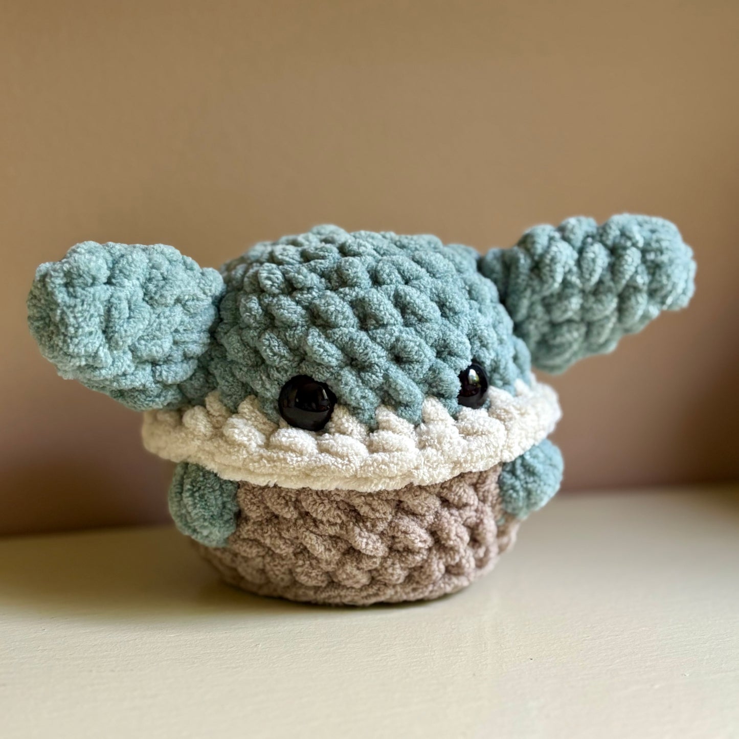 Plush Baby Alien (plastic eye)