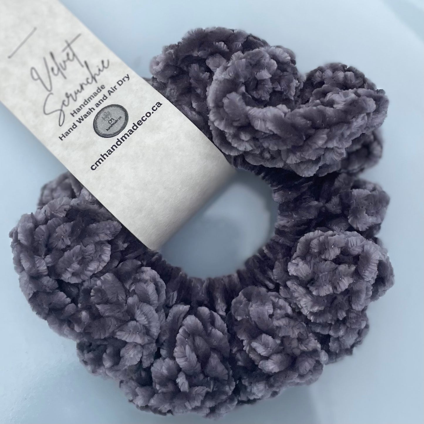 VELVET CROCHET SCRUNCHIE
