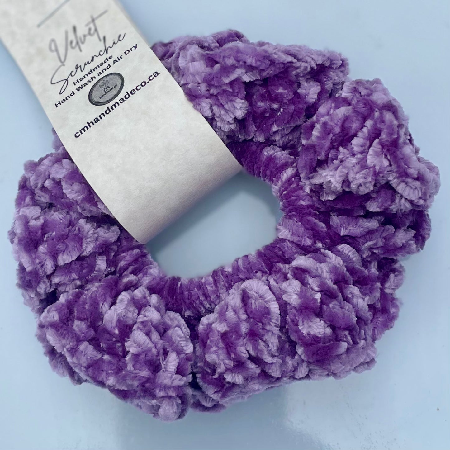 VELVET CROCHET SCRUNCHIE