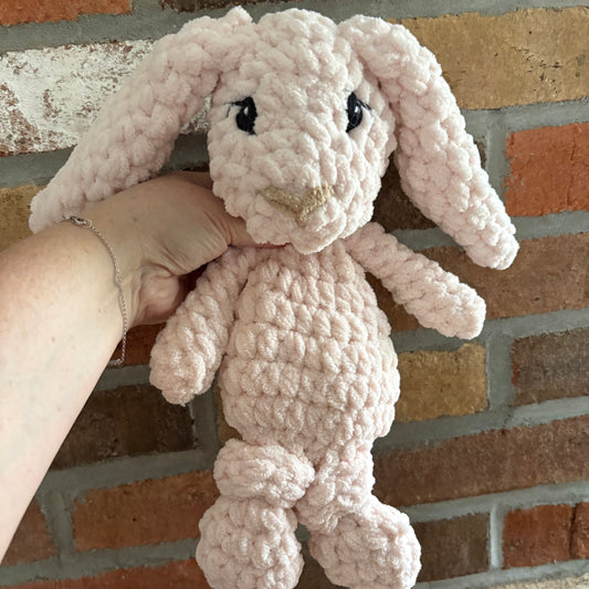 Honey Bunny Mini Snuggler (yarn eyes)-blush pink