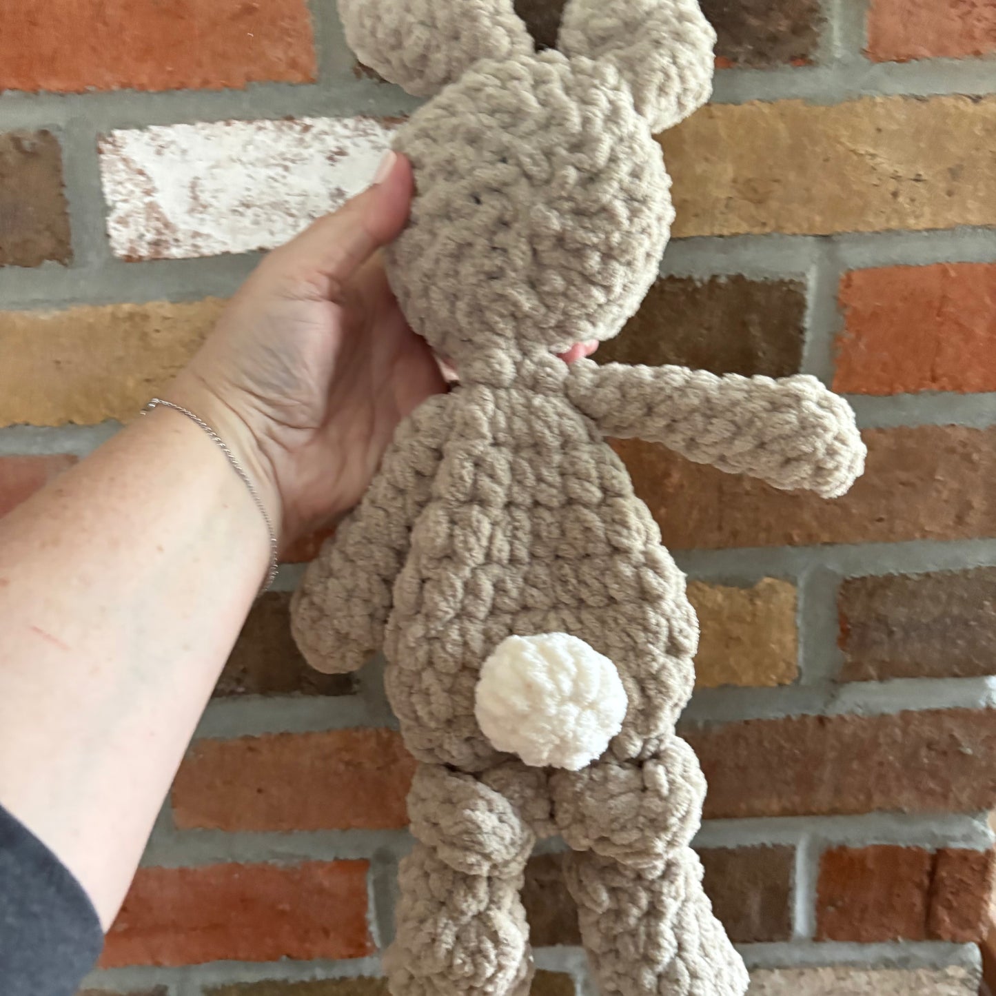 Rivi Rabbit Mini Snuggler (yarn eyes)-Steal Cut Oats